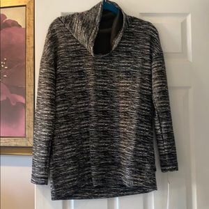 RBX black athleisure sweater, size medium, NWT.